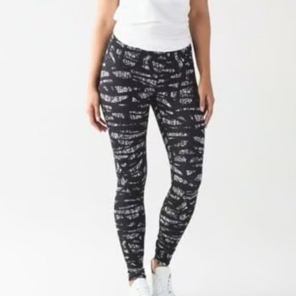 LULULEMON WUNDER UNDER HIGH RISE - Picture 3 of 3